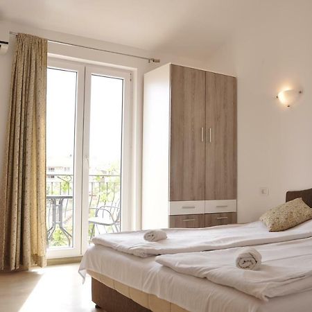 Guest House Damjana 부드바 외부 사진