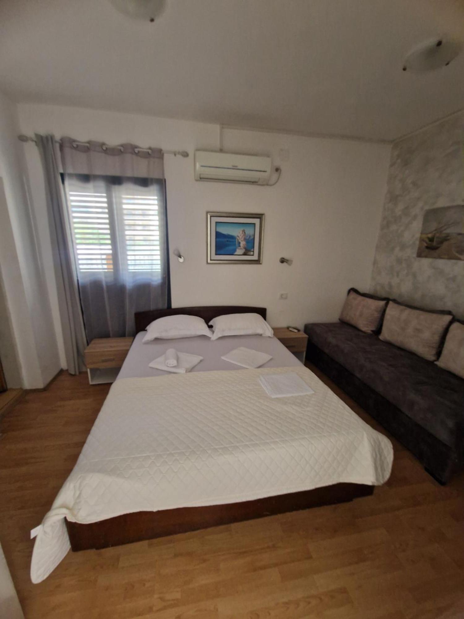 Guest House Damjana 부드바 외부 사진