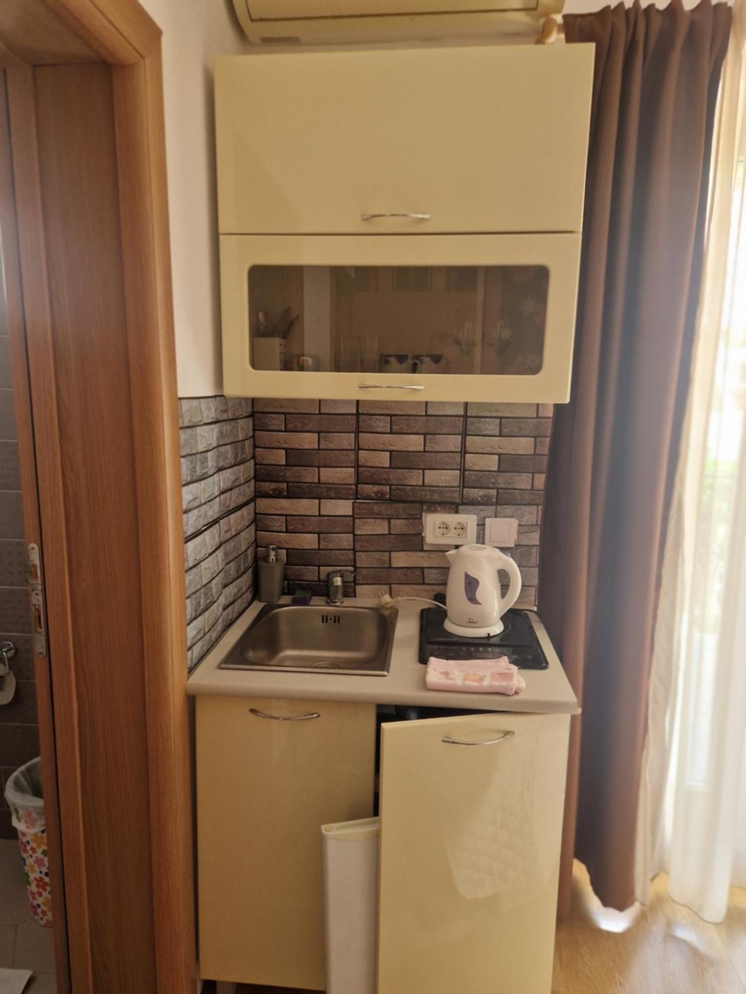 Guest House Damjana 부드바 외부 사진