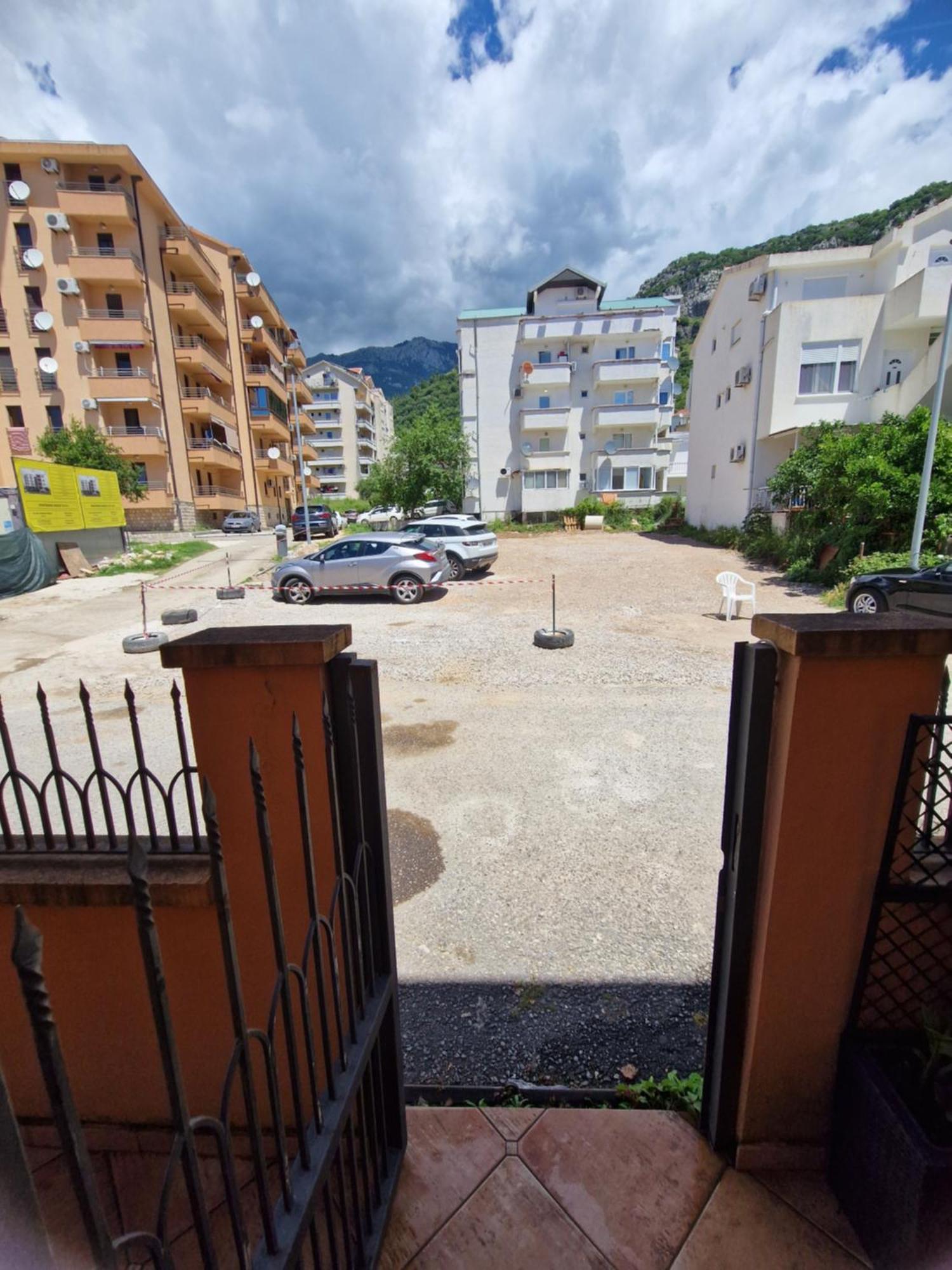Guest House Damjana 부드바 외부 사진