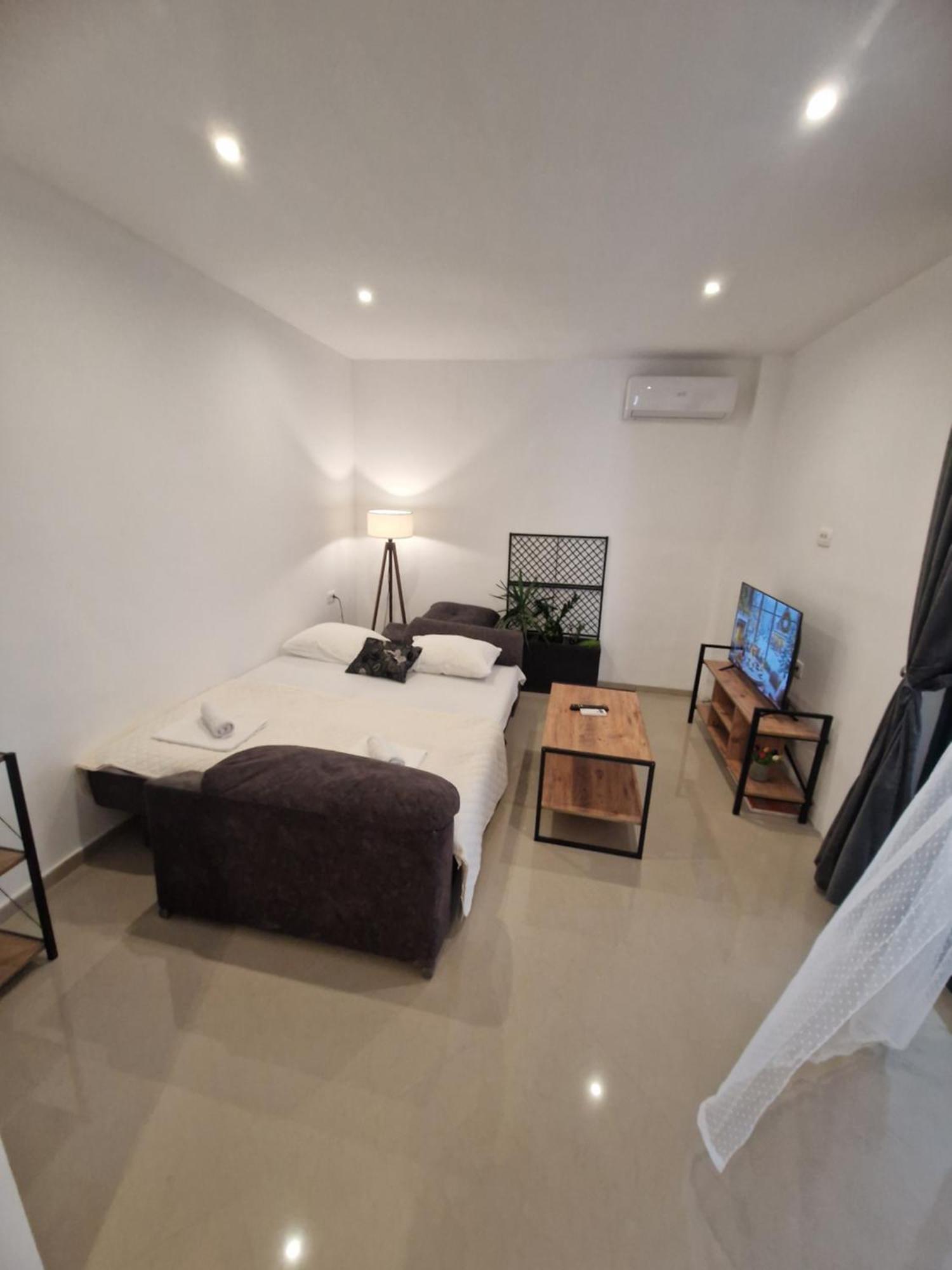 Guest House Damjana 부드바 객실 사진