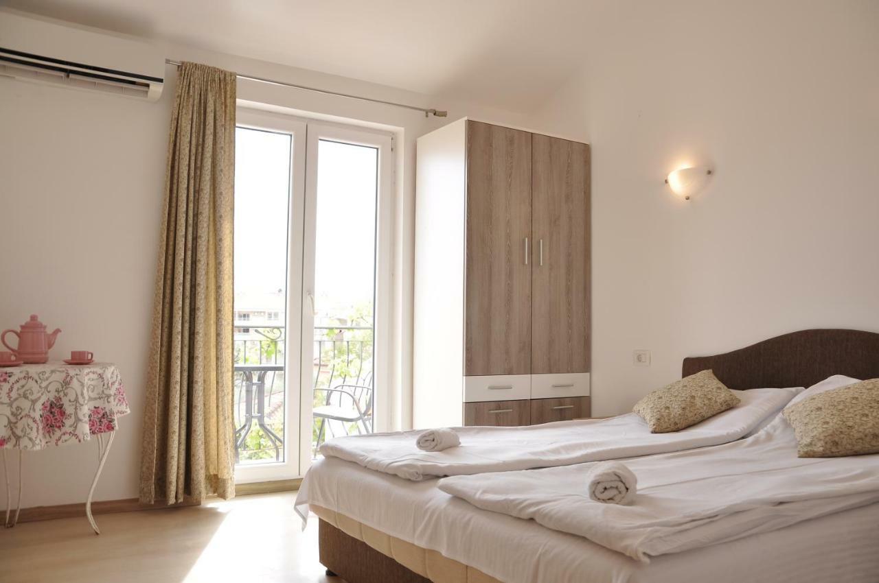 Guest House Damjana 부드바 외부 사진